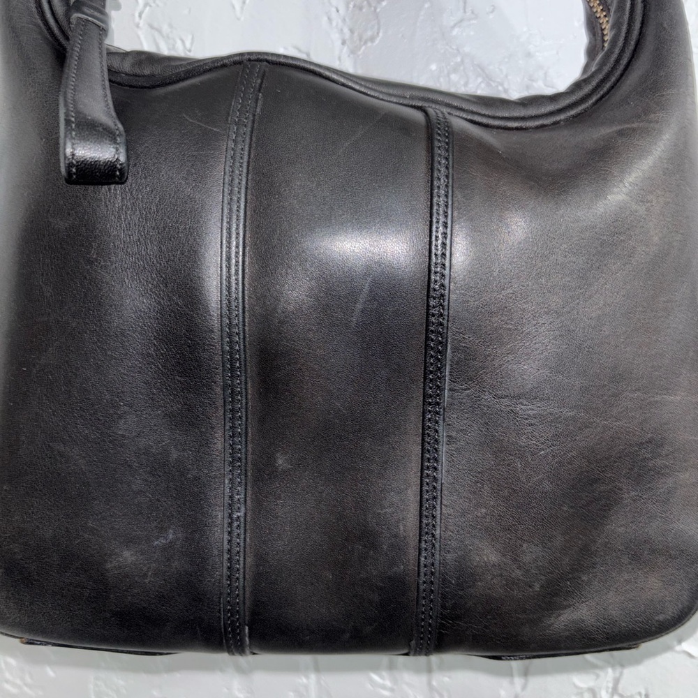 Rare Vintage Coach Amanda 6950 Black Leather Shoulder Bag with Brass Hardware - Picture 4 of 13